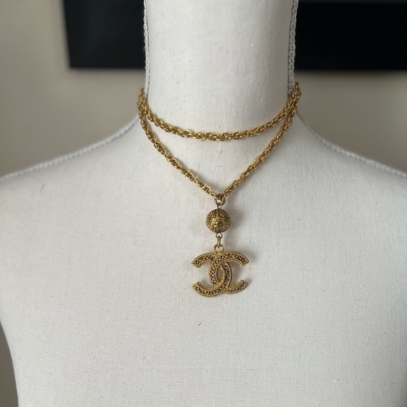 CHANEL Vintage Antiqued Gold CC Pendant Necklace
